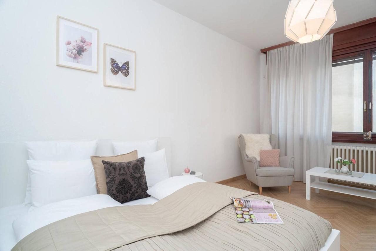 Convenient Apartment In The Heart Of Downtown Budapest Eksteriør billede